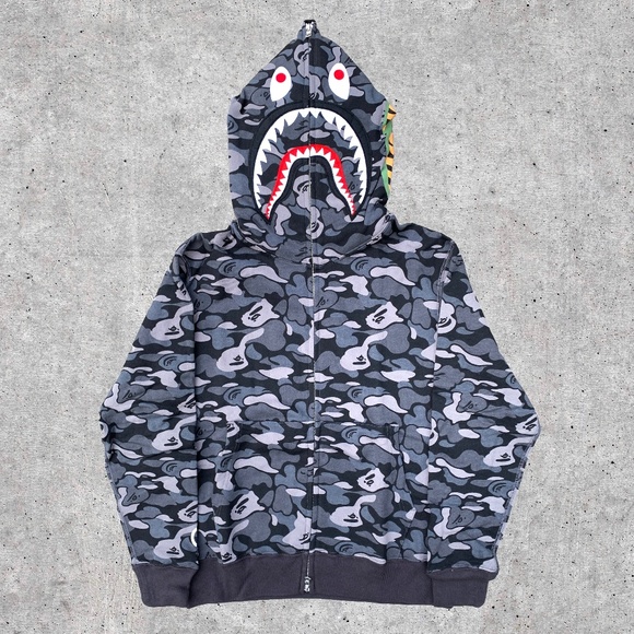grey camo bape hoodie
